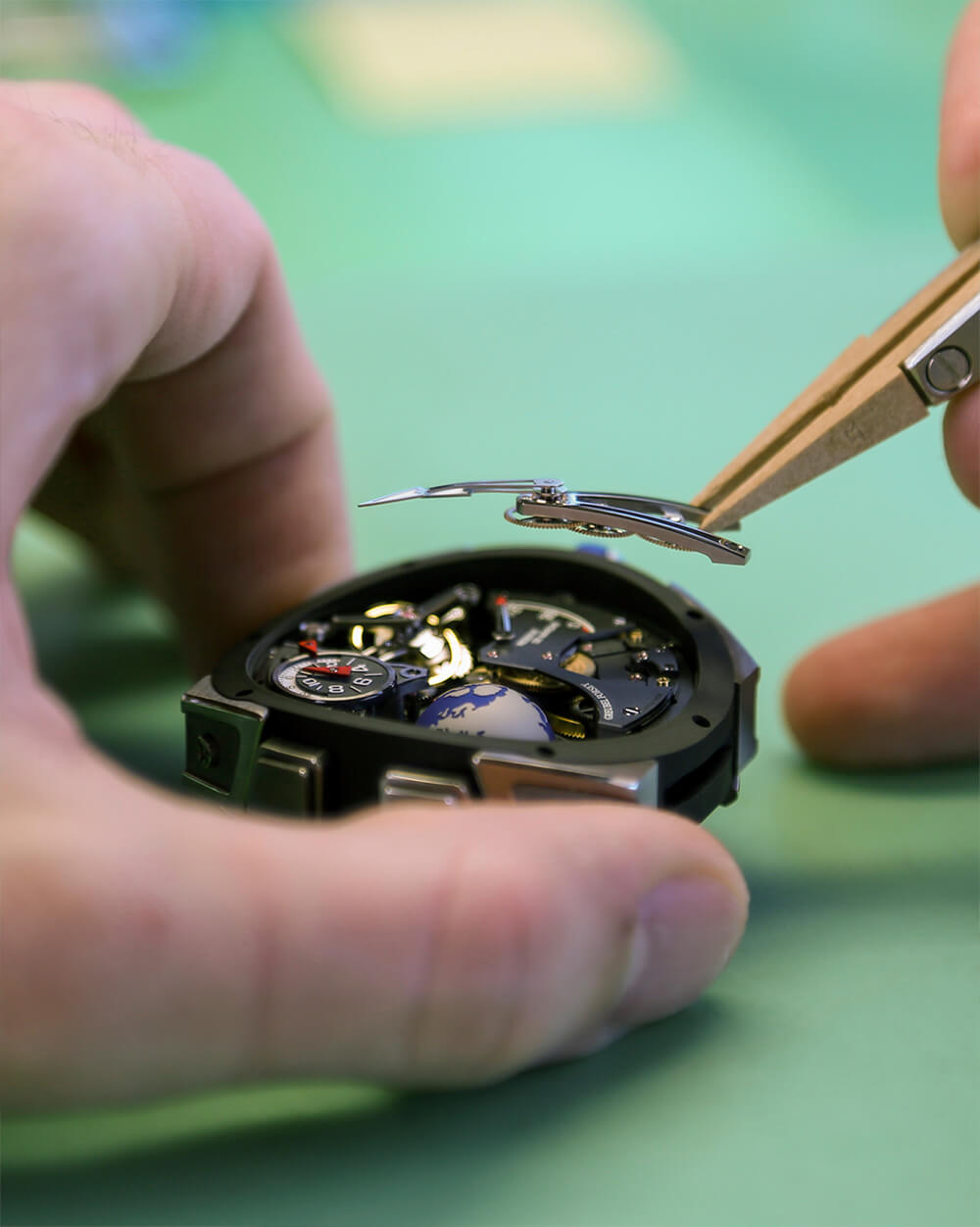 高珀富斯Greubel Forsey GMT运动陀飞轮个性腕表-复刻表