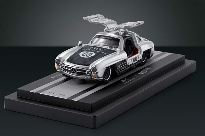 IWC万国x Hot Wheels Racing Works|买腕表即送Gullwing「古董车」-复刻表