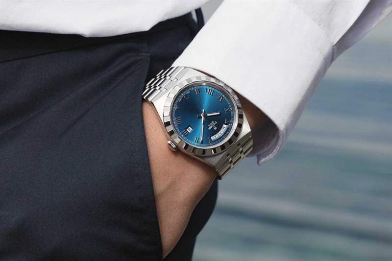 Tudor Royal极高性价比！ $17,300轻松入手的高质优雅钢表