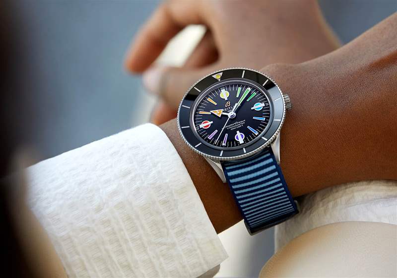百年灵超级海洋'57 Heritage Capsule七彩系列A10370121B1A1-复刻表