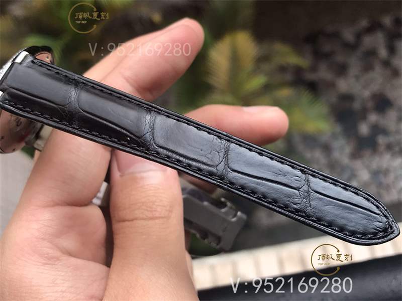 V6厂卡地亚33mm蓝气球W4BB0016钻圈复刻表做工怎么样-复刻表