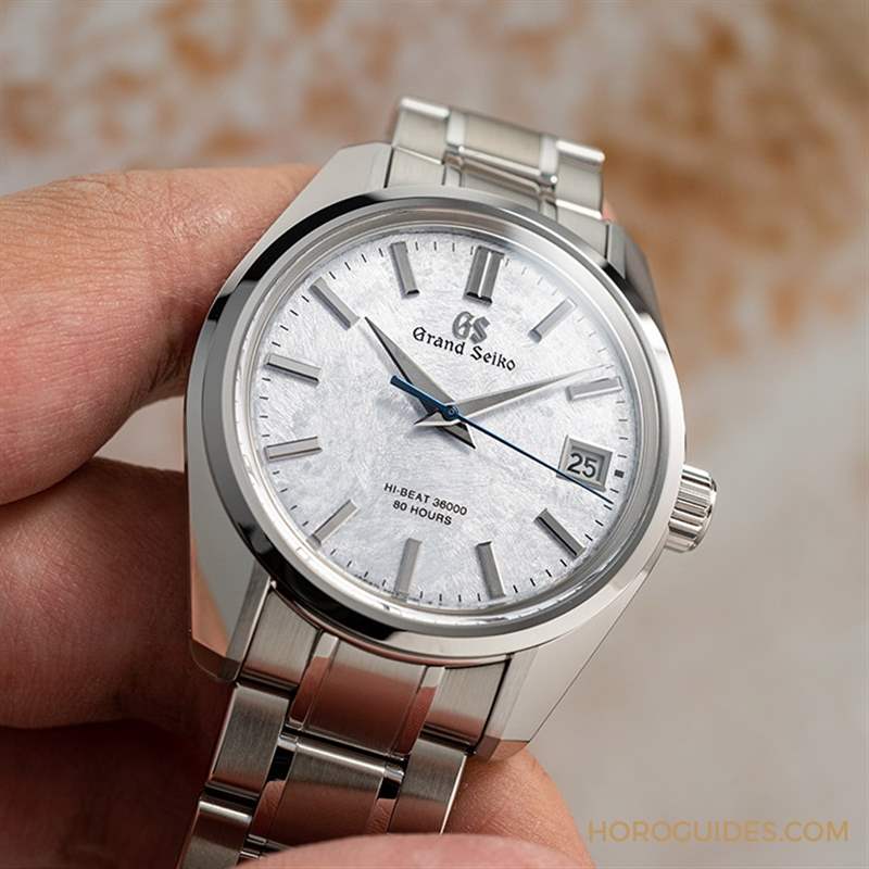 GRAND SEIKO - 【GS Talks】Grand Seiko绝美冰蓝面： 44GS周年纪念表款SLGH013、SBGY009