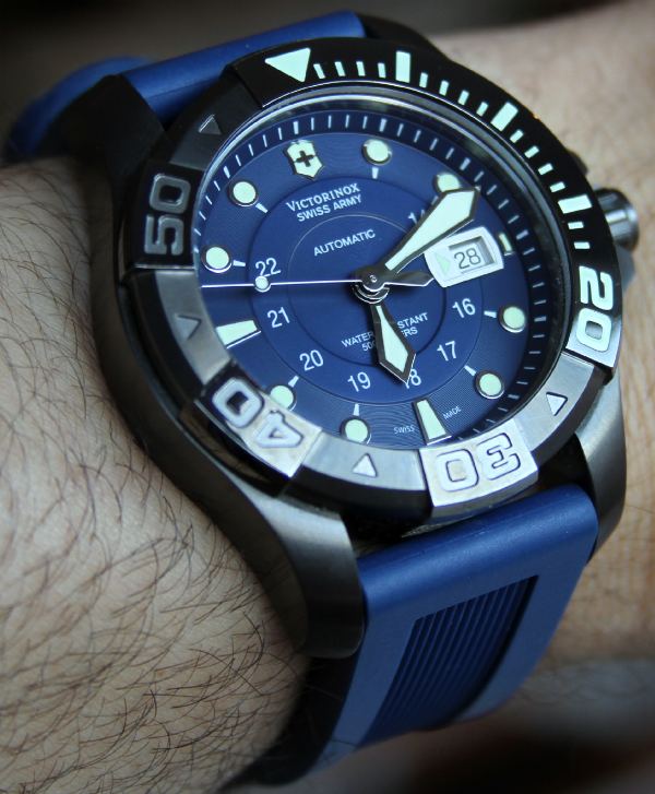 Swiss Army Divemaster watch 7 瑞士陆军维氏潜水大师 500 机械表-复刻表