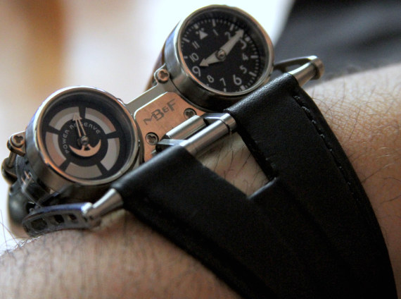 MBandF HM4 watch 4 MB&F HM4 Thunderbolt火箭推进器形态手表-复刻表