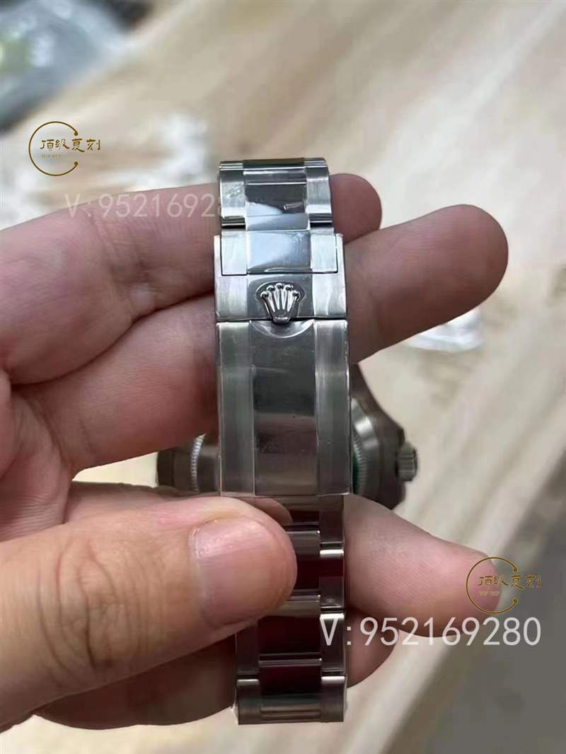 VS厂新品劳力士40灰蓝游艇「丹东3235机芯」手表做工评测-复刻表