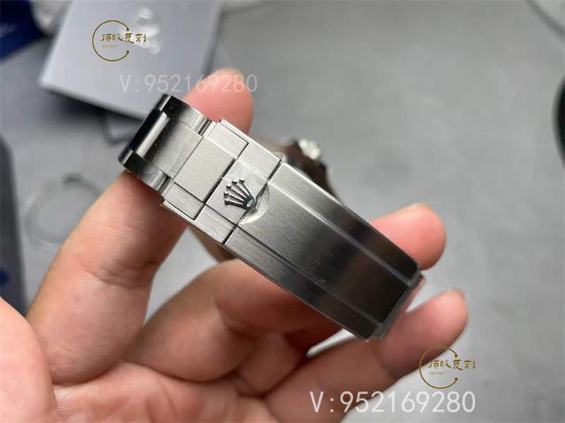 C+厂劳力士40水鬼丹东3135机芯做工值得入手吗-复刻表
