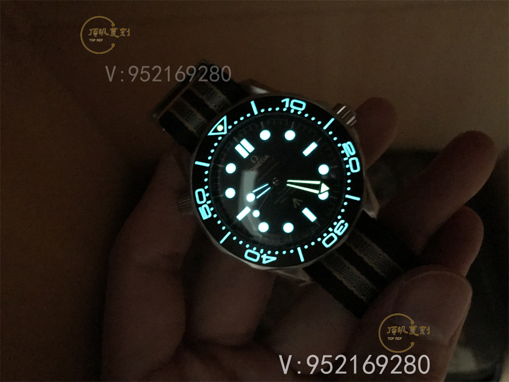 VS厂欧米茄海马300庞德007无暇赴死深度评测,8806机芯怎么样-复刻表